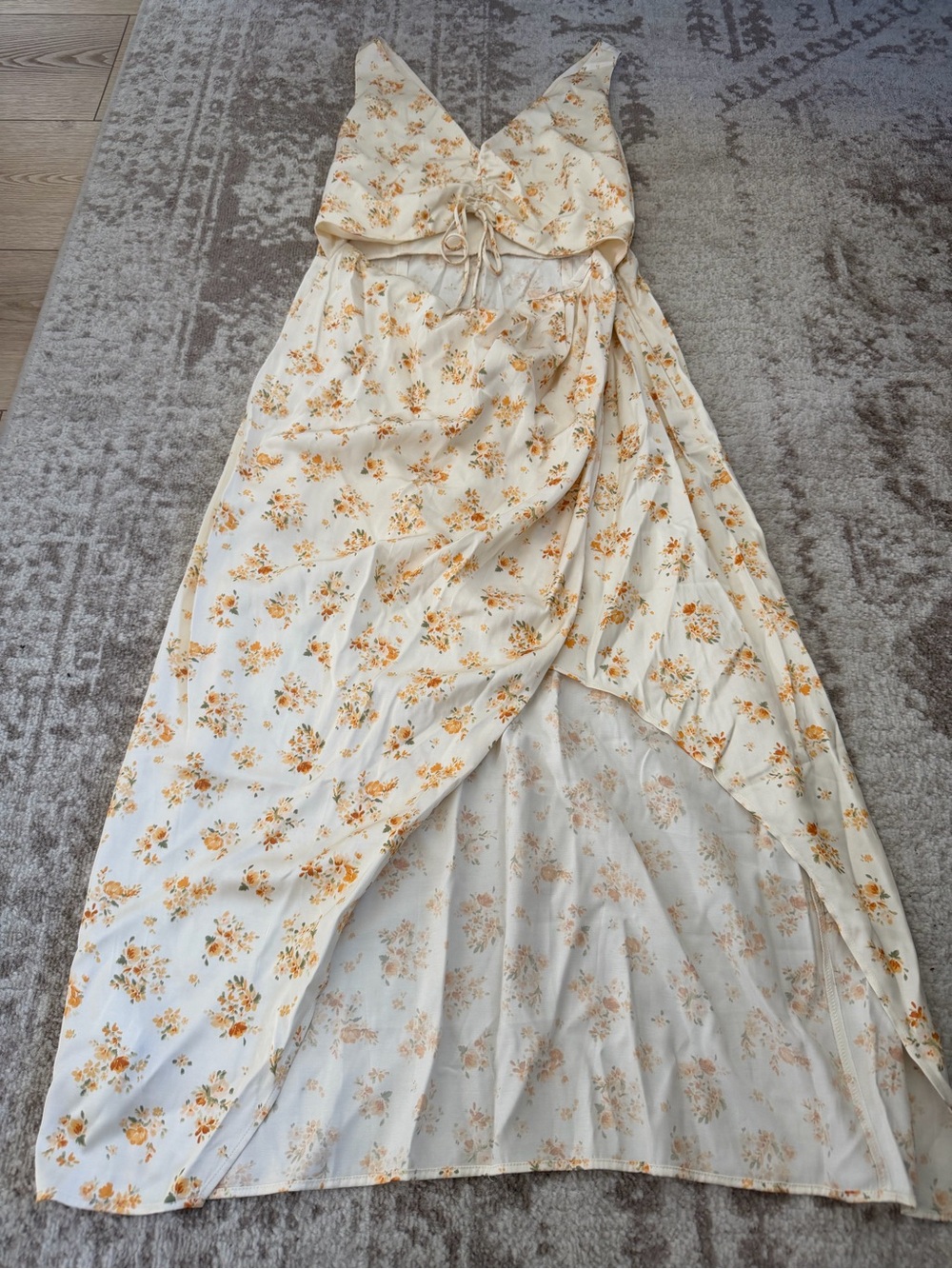 Women’s Abercrombie & Fitch Cream Floral Maxi Dress with Yellow Bouquet Print